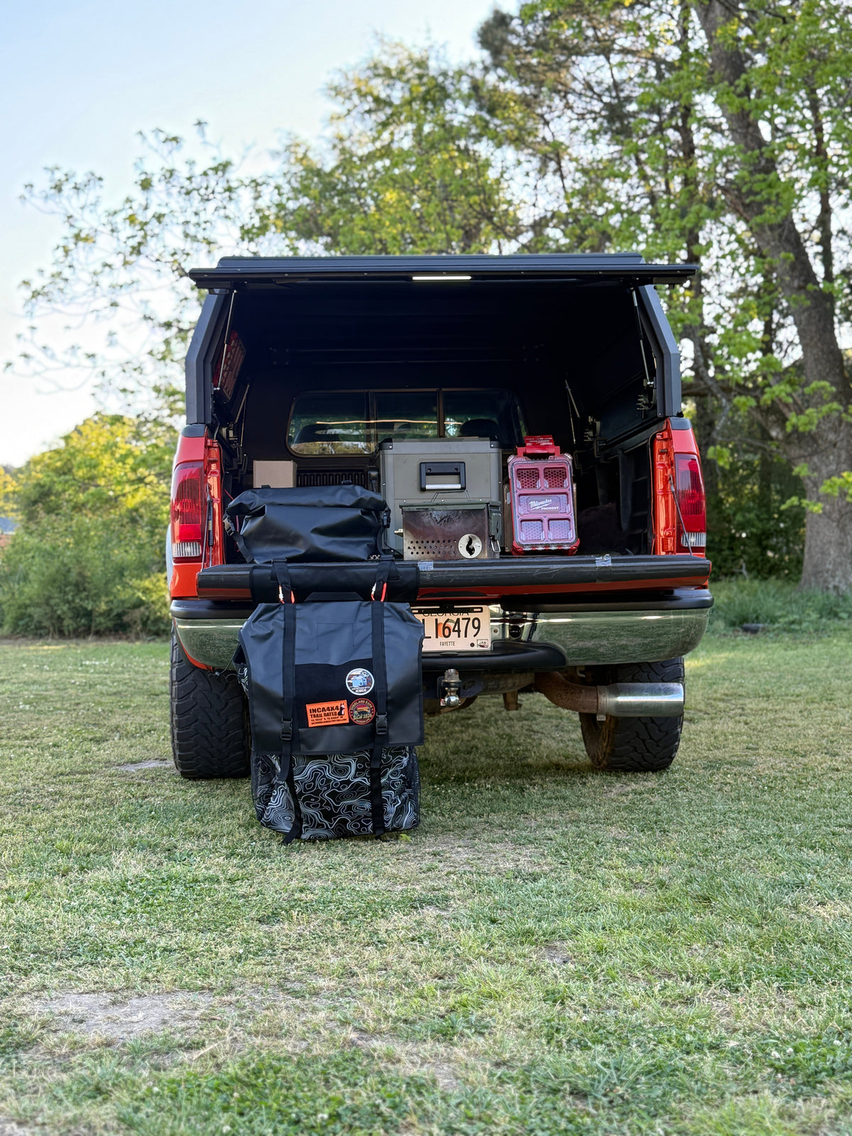Overland spare tire tailgate bag 4.0 for 4x4 overlanding and truck camping